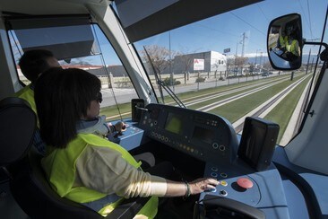 El metro de Granada recibe tres ofertas para la instalación del simulador  de conducción | Ideal