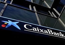 CaixaBank lanza una tarjeta regalo de 525 euros para sus clientes.