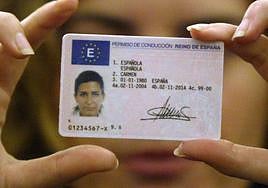 Anuncian cambios en la renovación del carnet de conducir para mayores de 65 años.