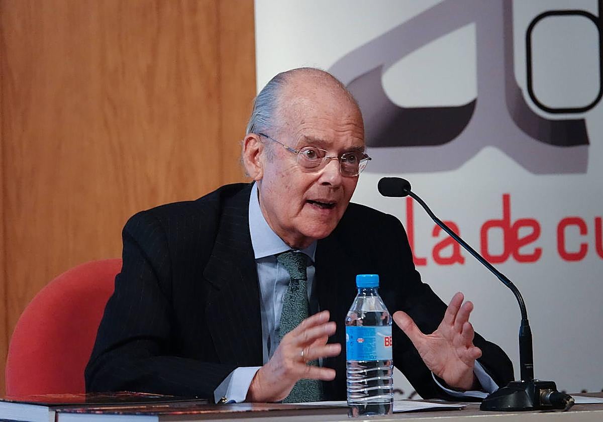 Ignacio Buqueras, en su visita al Aula de Cultura de IDEAL.