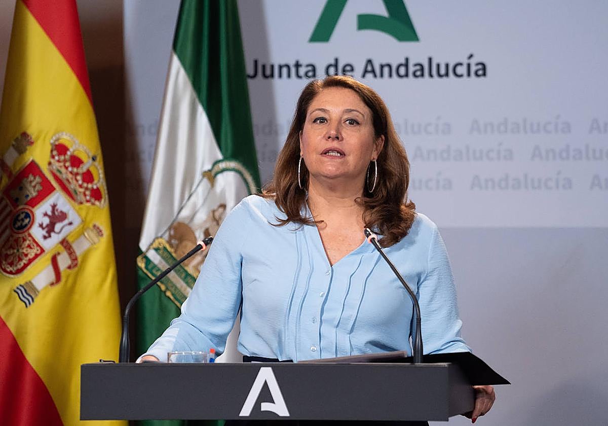 La consejera de Agricultura, Pesca, Agua y Desarrollo Rural, Carmen Crespo