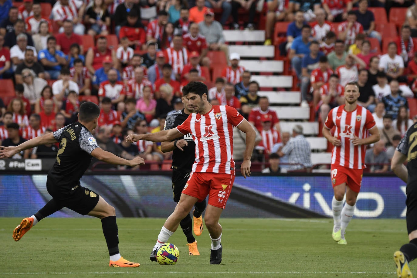 Las imágenes de la victoria del Almería ante el Elche