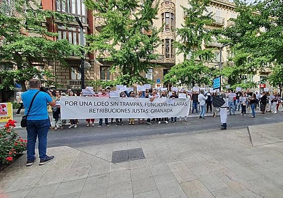 Concentración frente a la Subdelegación del Gobierno en Granada.