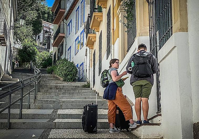 Los apartamentos turísticos proliferan en Granada.