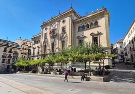 La sede principal del Ayuntamiento de Jaén, en la plaza de Santa María.