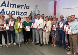 Candidatos de Almería Avanza Capital, ayer, durante la presentación de su programa electoral.