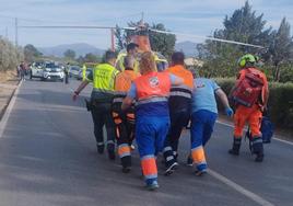 Un guardia civil en prácticas y fuera de servicio salva la vida a un motorista herido en Granada