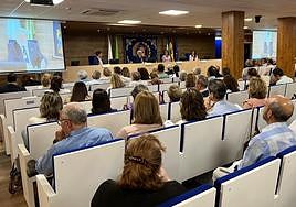 La cita ha tenido lugar en el auditorio con una amplia asistencia.