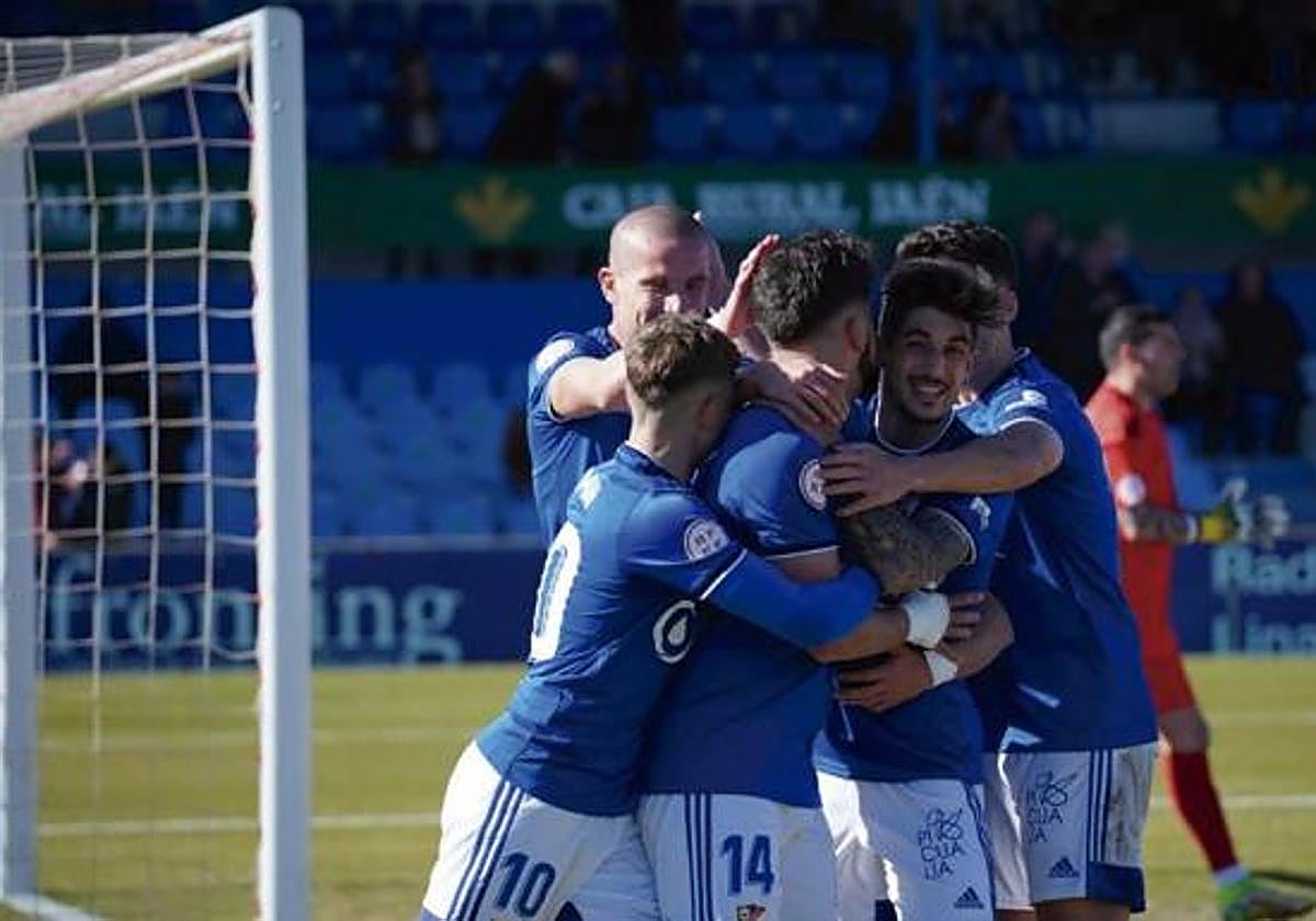 Victoria del Linares al Talavera.