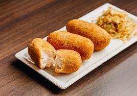 Tres croquetas de jamón de Los Manueles.