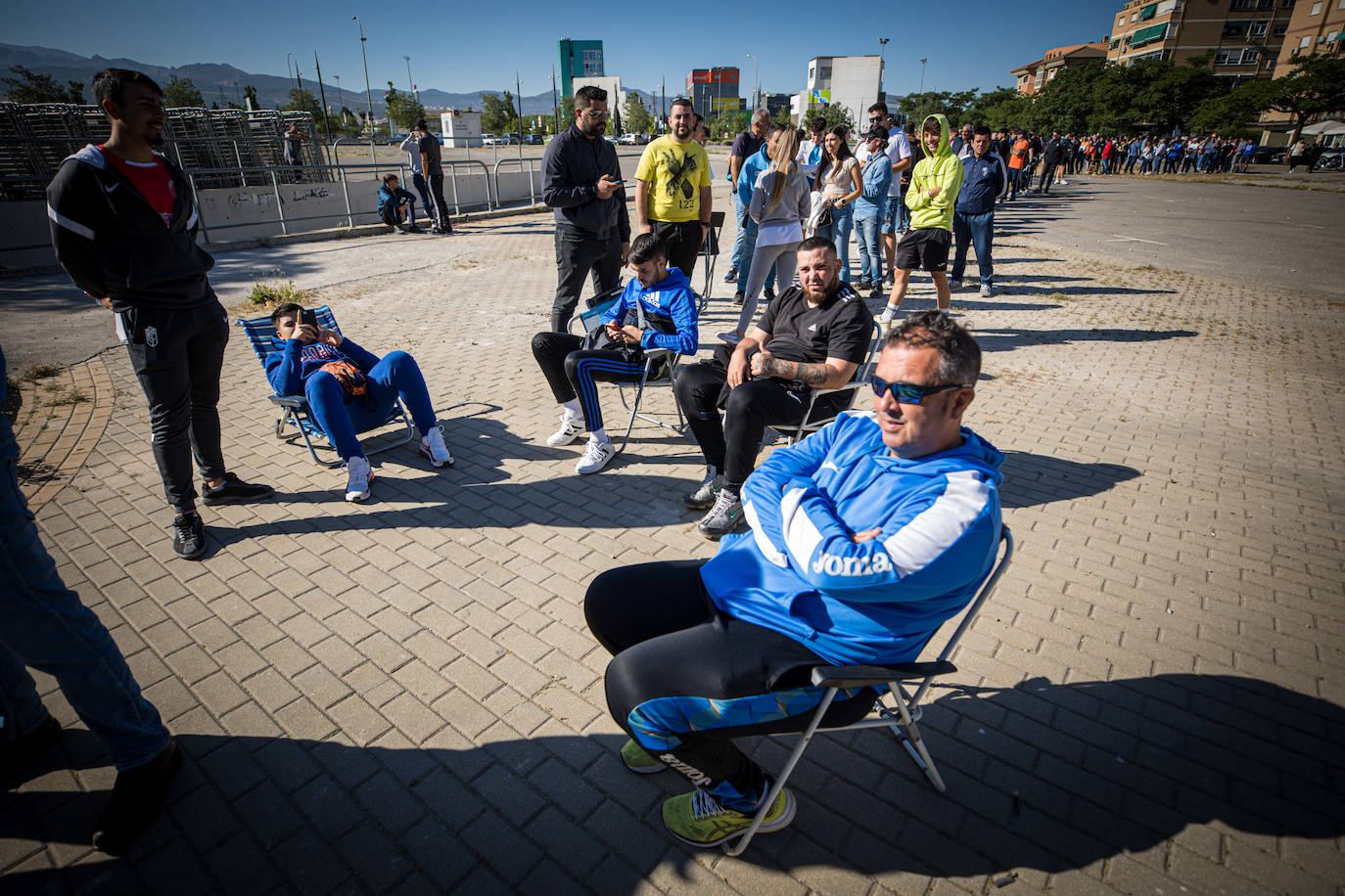 Las colas para comprar las &#039;entradas del ascenso&#039;