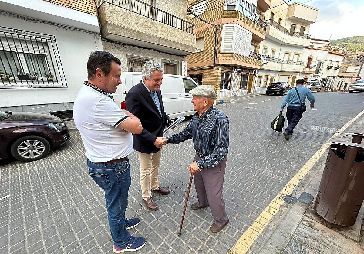 El PP defiende sus políticas sanitarias en la Junta con «mejor equipamiento»