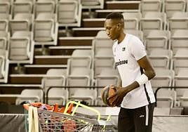 Petit Niang en el entrenamiento del Covirán de este miércoles