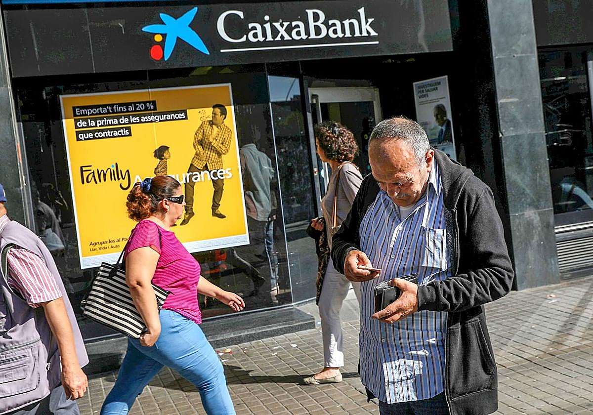 CaixaBank lanza un mensaje a sus clientes.