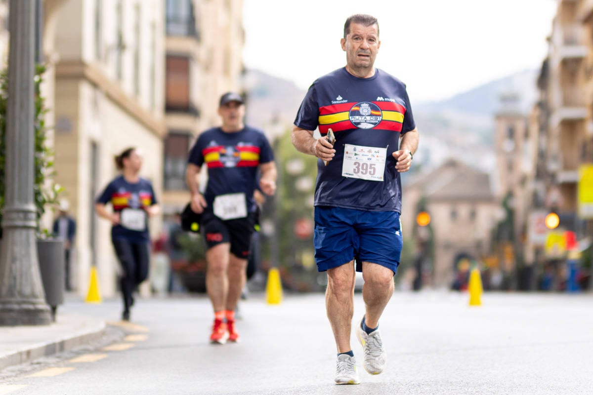 Encuéntrate en la carrera solidaria Ruta 091 de la Policía en Granada