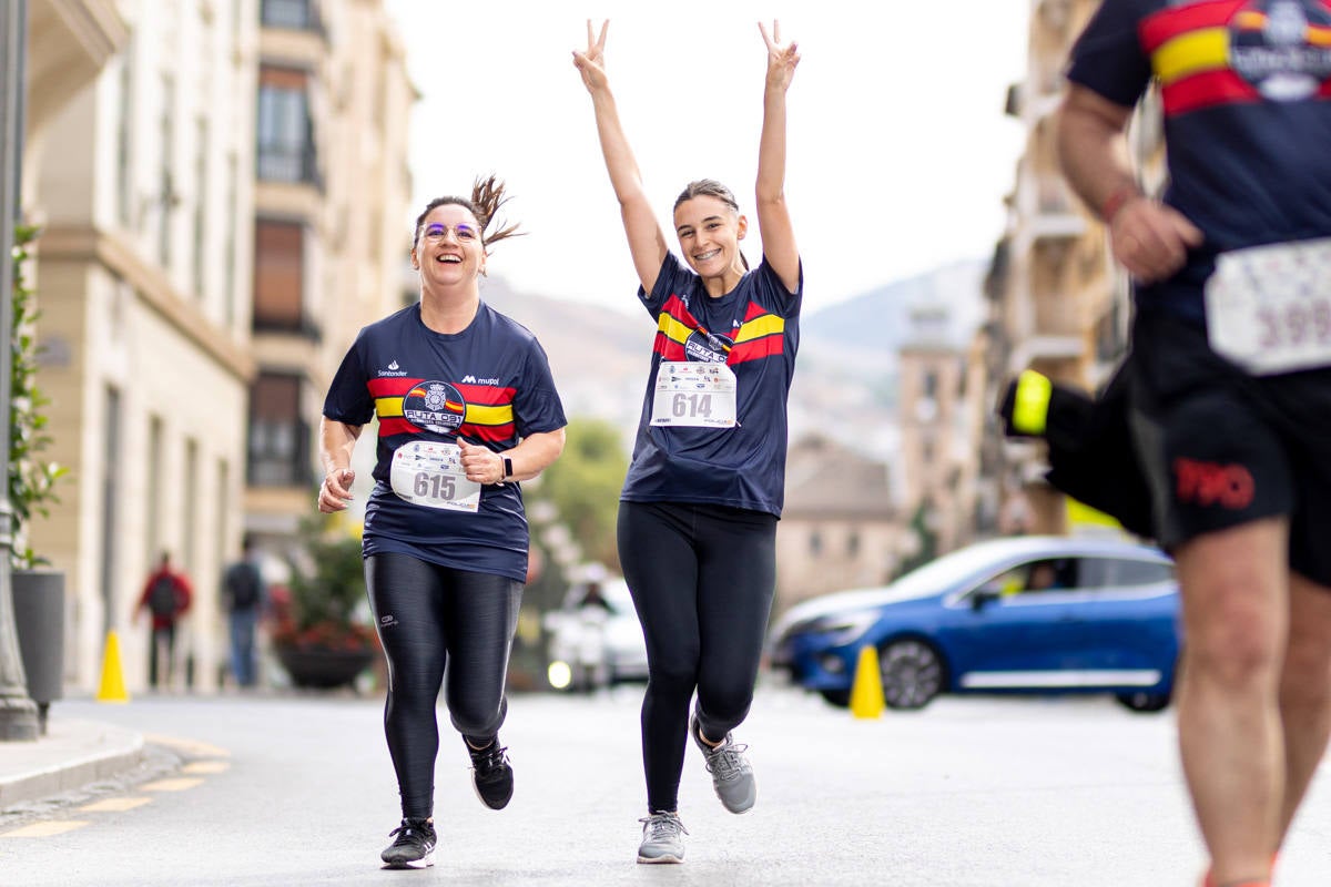 Encuéntrate en la carrera solidaria Ruta 091 de la Policía en Granada