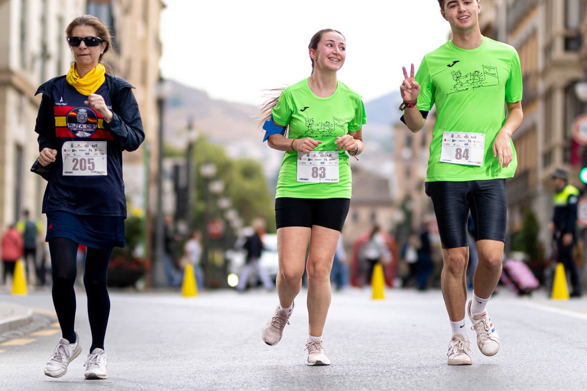 Encuéntrate en la carrera solidaria Ruta 091 de la Policía en Granada