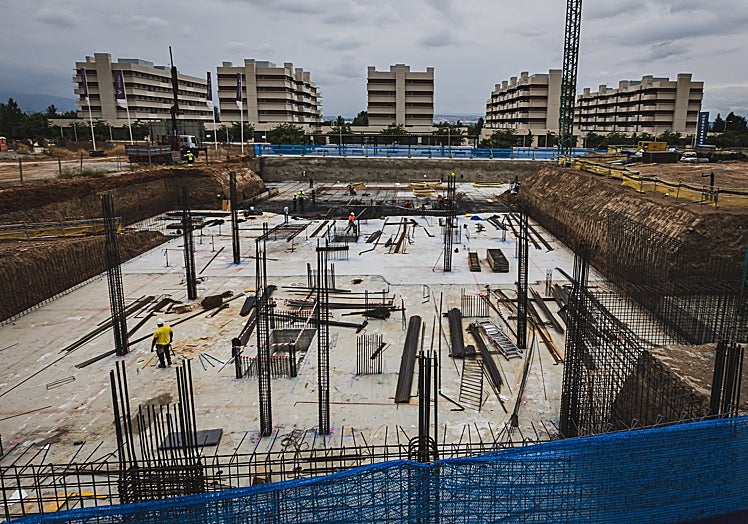 Imagen principal - Obras de Aedas, Visogsa y nueva promoción VPO en Chana.