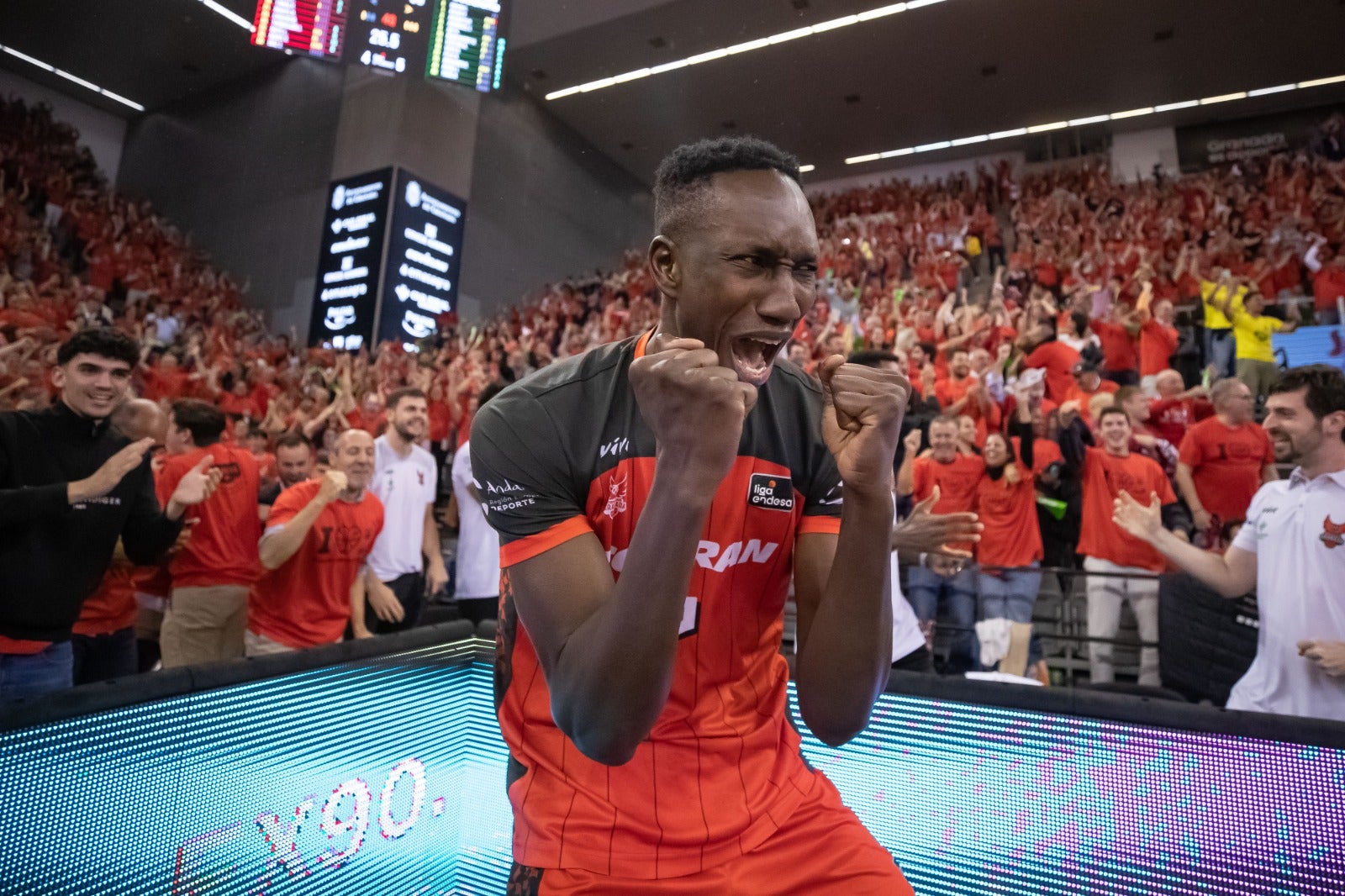 Las mejores imágenes de la fiesta en el Palacio de los Deportes