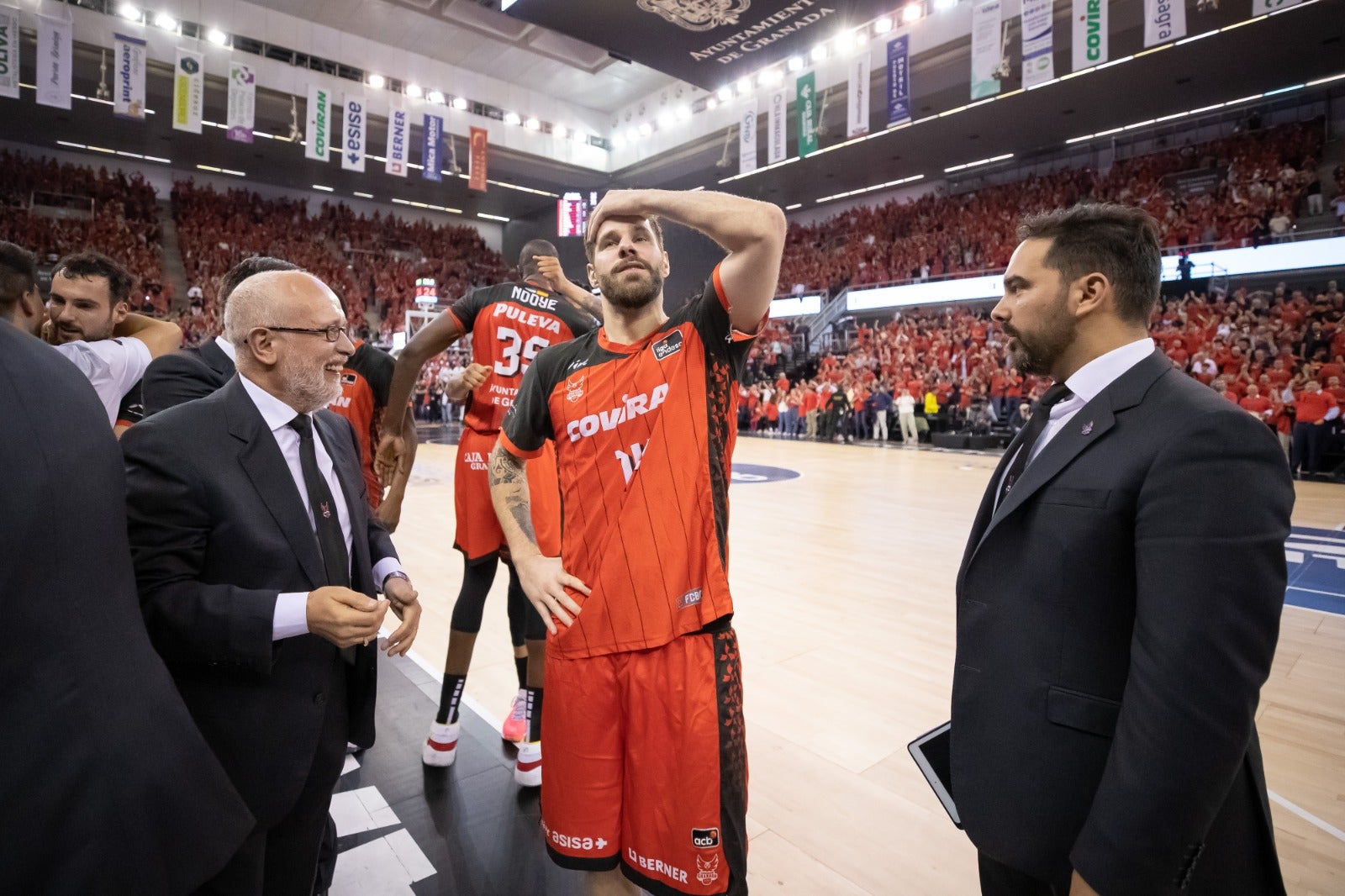 Las mejores imágenes de la fiesta en el Palacio de los Deportes