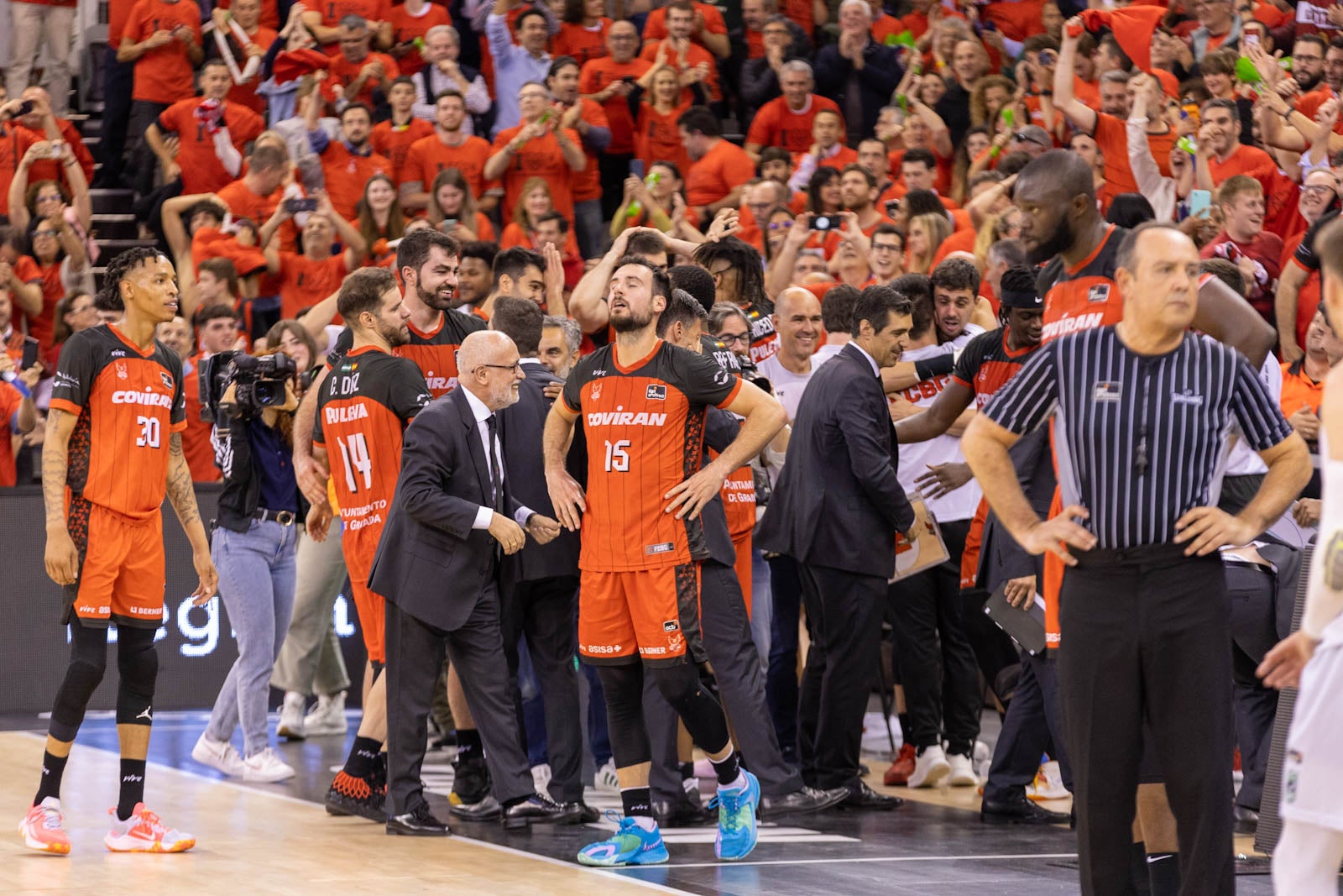 Las mejores imágenes de la fiesta en el Palacio de los Deportes