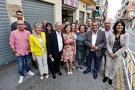 Miquel Iceta, con en Albolote con representantes socialistas.