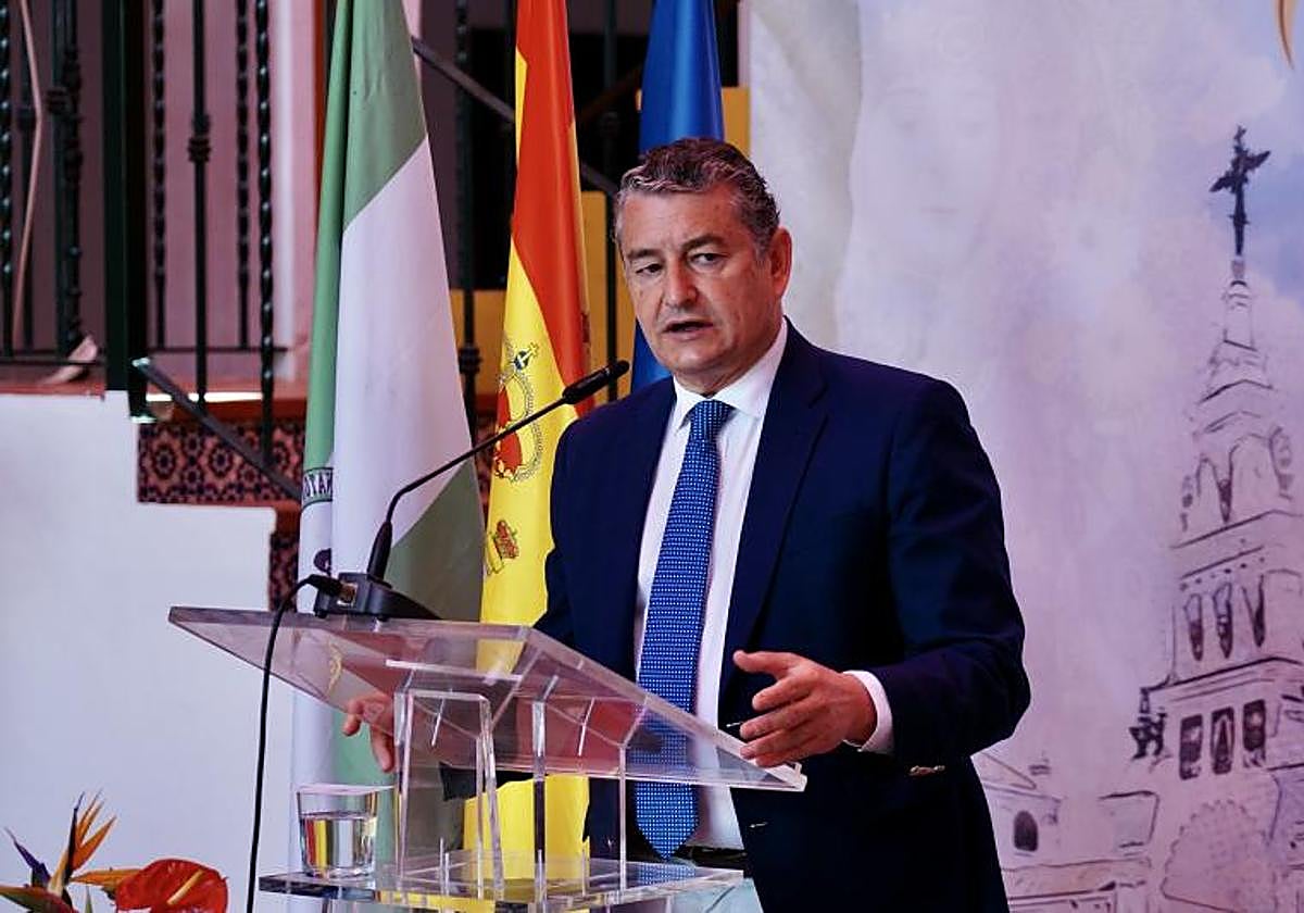 El consejero de la Presidencia, Interior, Diálogo Social y Simplificación Administrativa, Antonio Sanz.