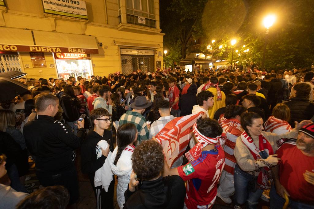 Las imágenes de la celebración en la Fuente de las Batallas