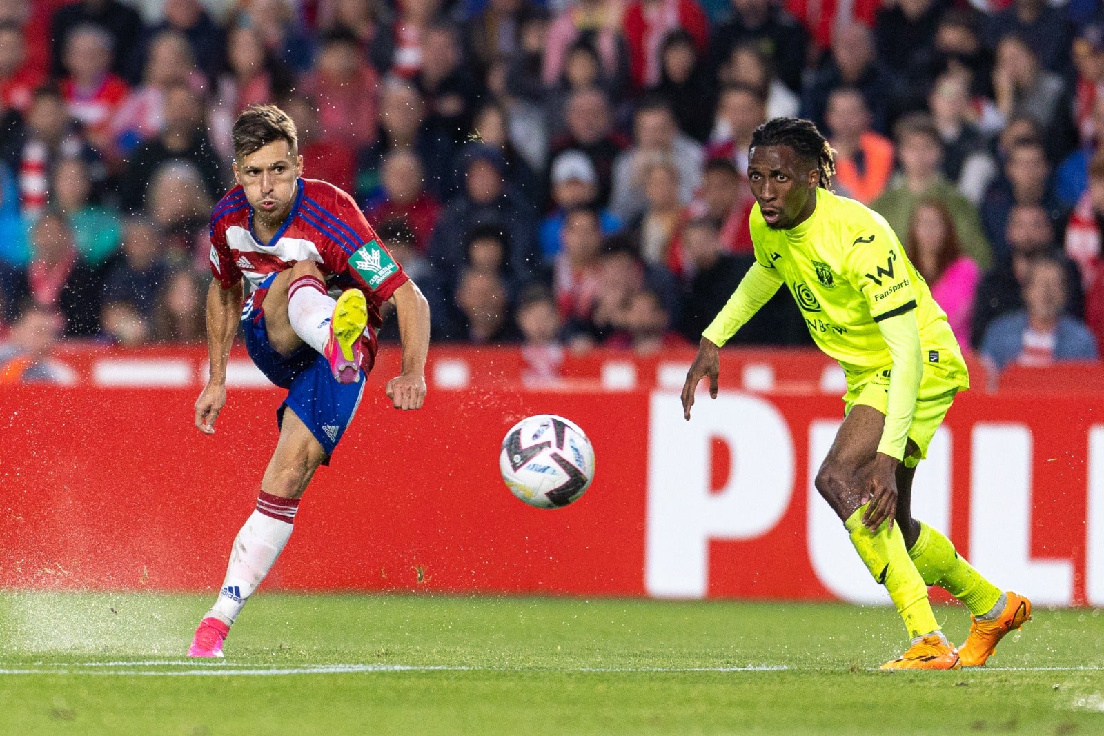 Las imágenes del Granada-Leganés a pie de campo