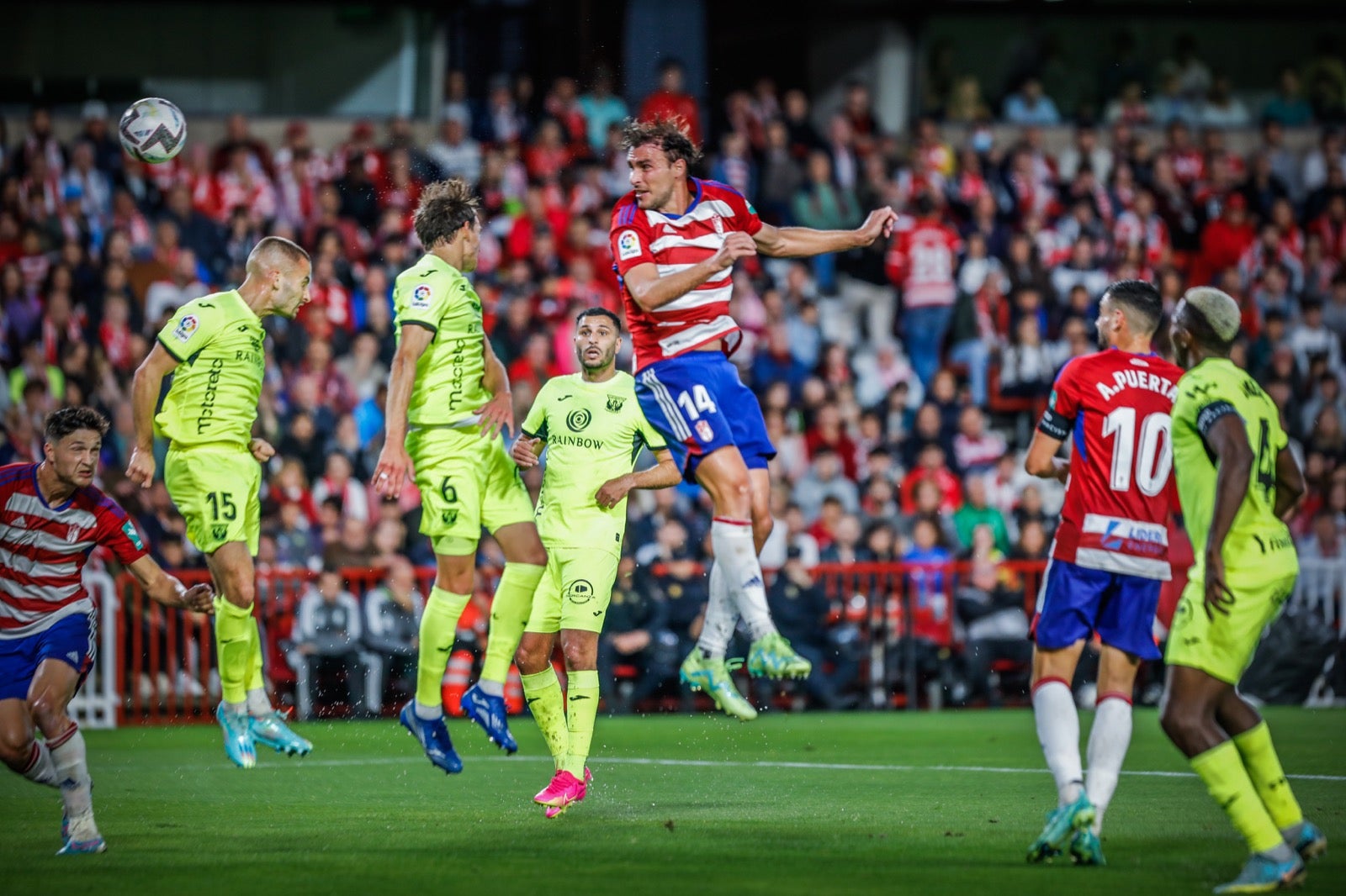 Las imágenes del Granada-Leganés a pie de campo