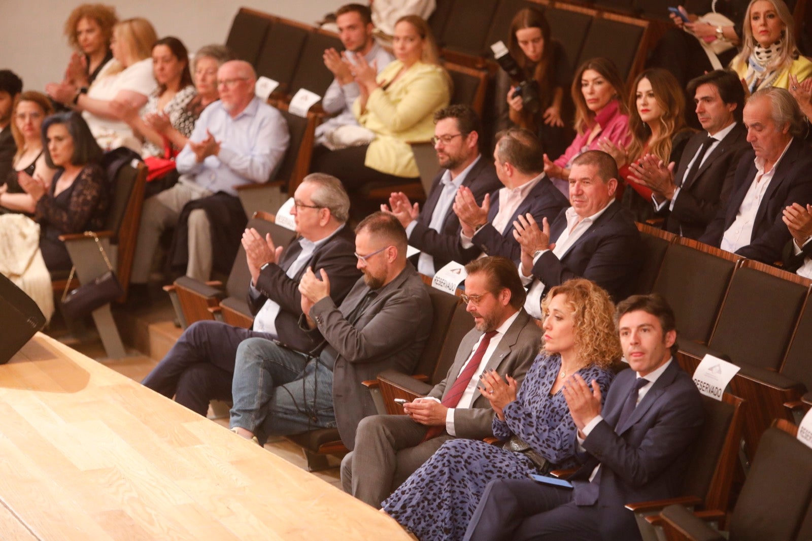 IDEAL recibe el Zaguán de Plata de la Federación de Casetas Tradicionales