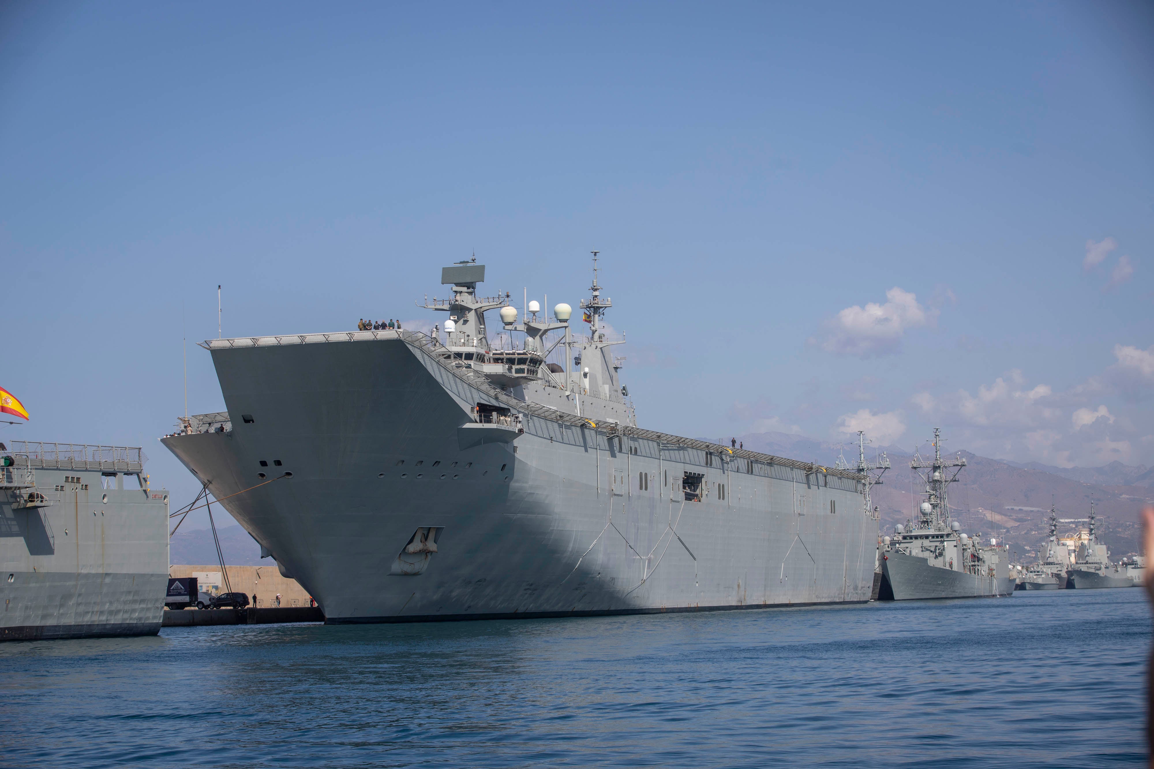 Las imágenes de los buques de la Armada en el Puerto de Motril