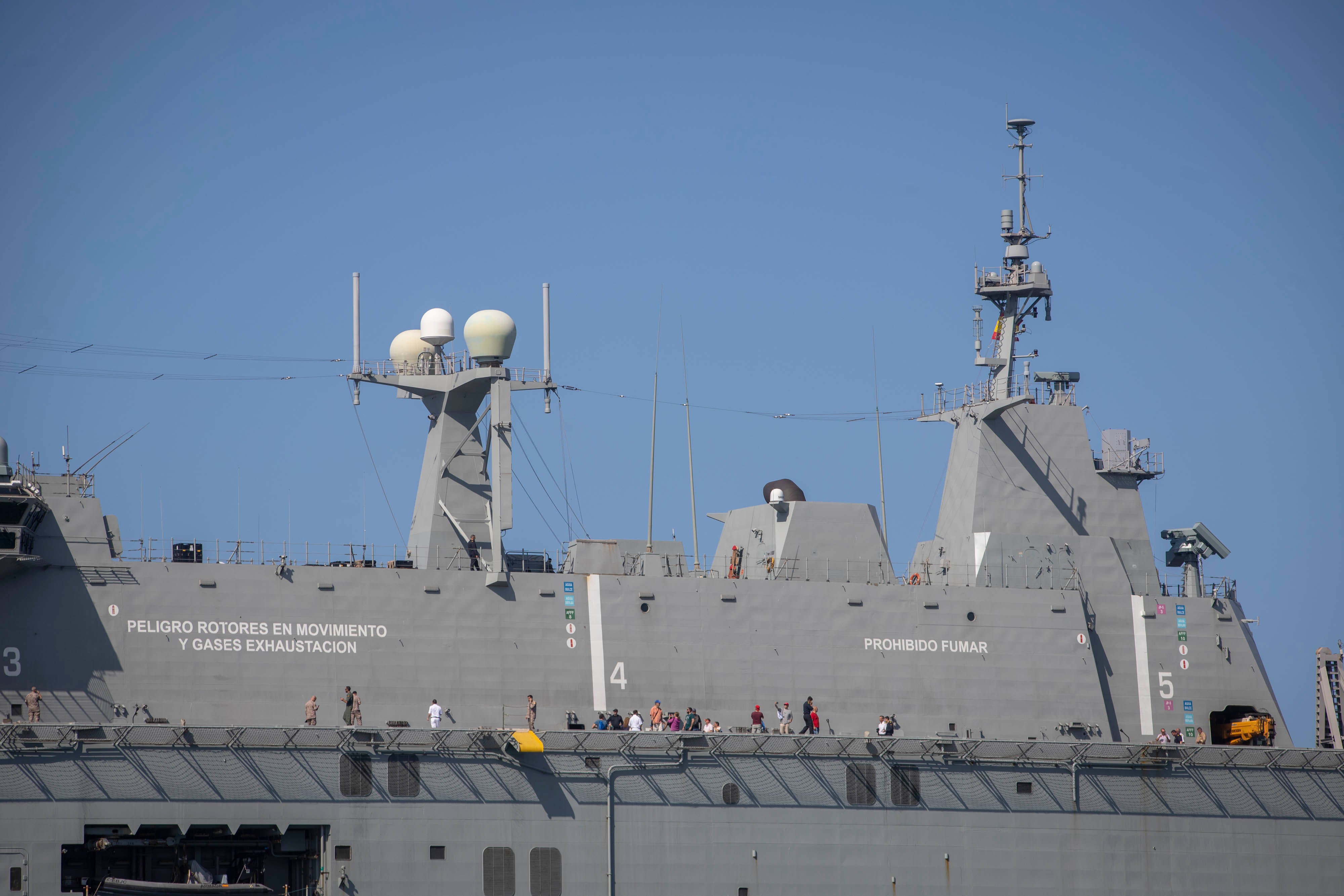 Las imágenes de los buques de la Armada en el Puerto de Motril