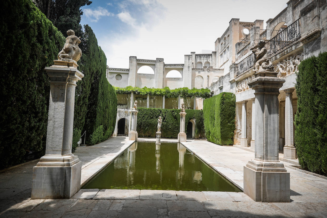 Los jardines del carmen blanco son espectaculares.