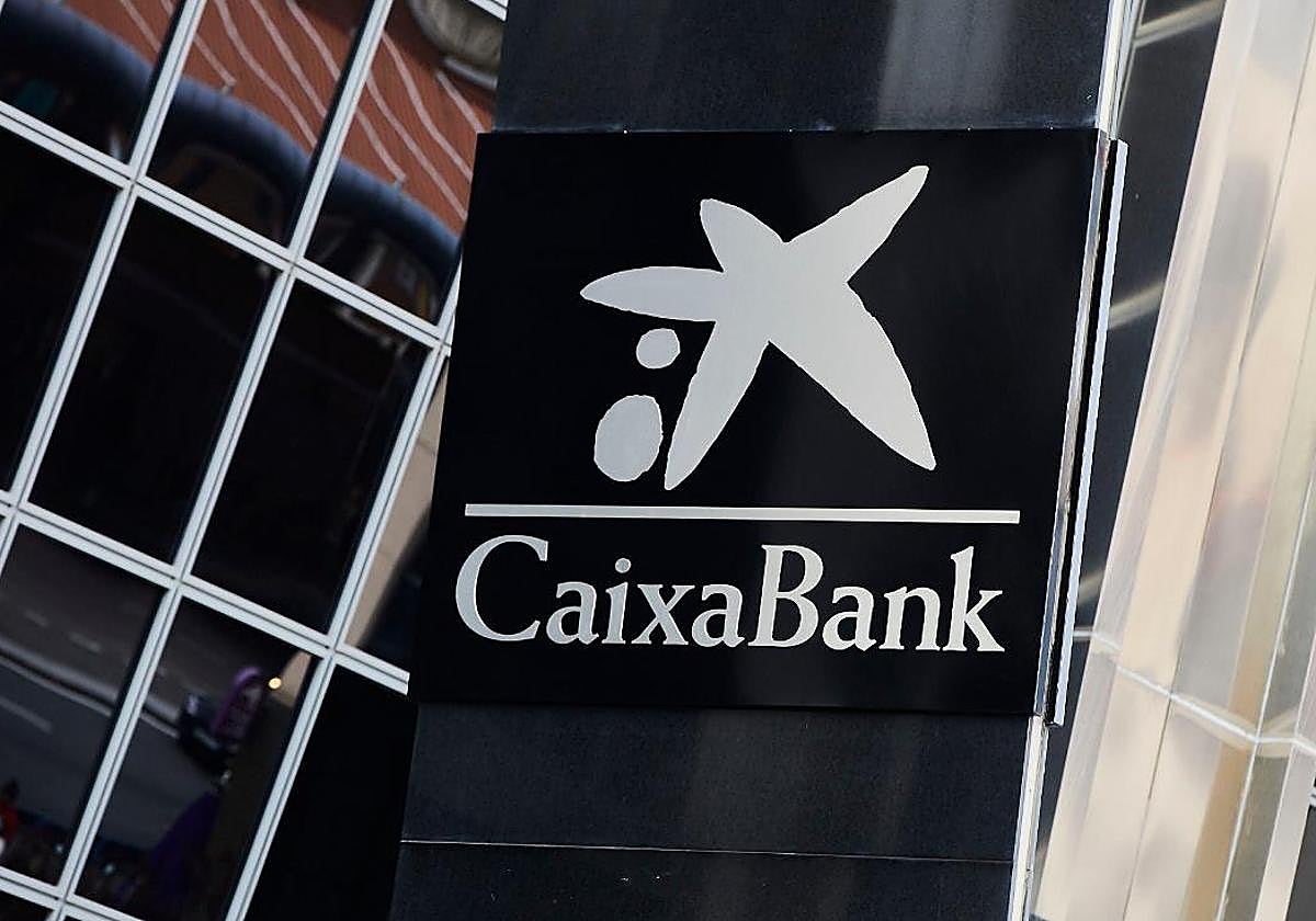 Mensaje de CaixaBank a sus clientes para ir al supermercado.