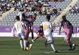 El delantero granadino, Antonio López, ha firmado por la UD Torre del Mar.
