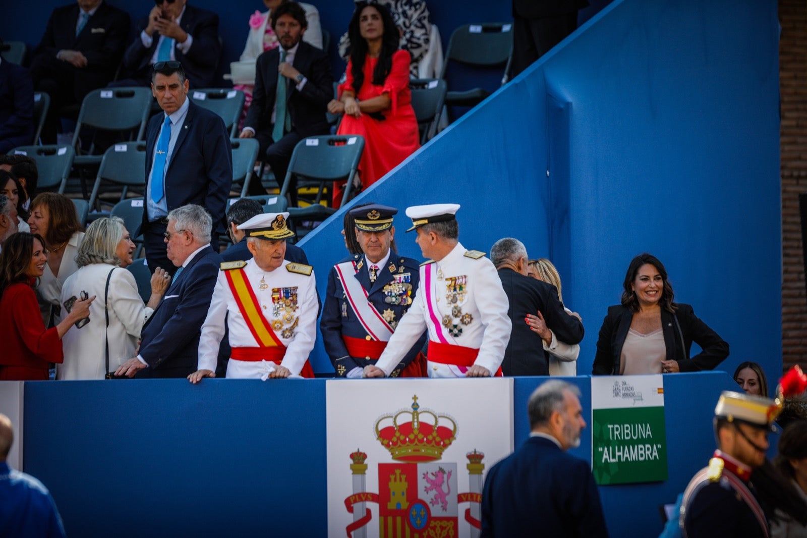 Las imágenes del desfile de las Fuerzas Armadas desde dentro y a vista de pájaro