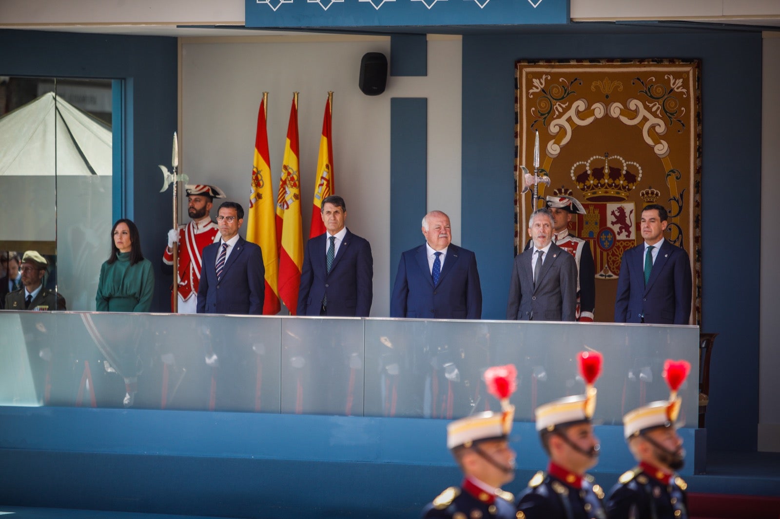 Las imágenes del desfile de las Fuerzas Armadas desde dentro y a vista de pájaro