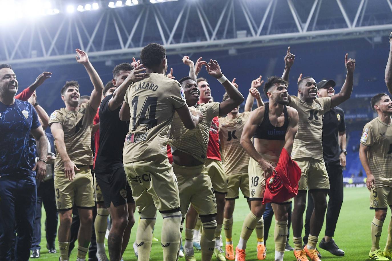 Las mejores imágenes de la permanencia del Almería