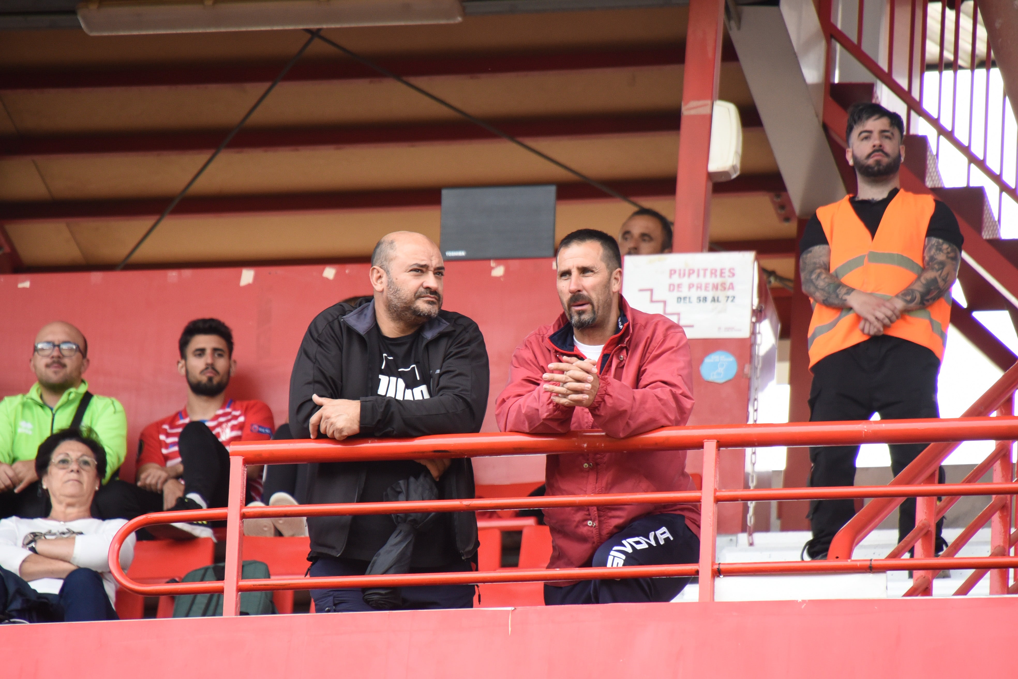 Encuéntrate en Los Cármenes en el Recreativo-Avilés