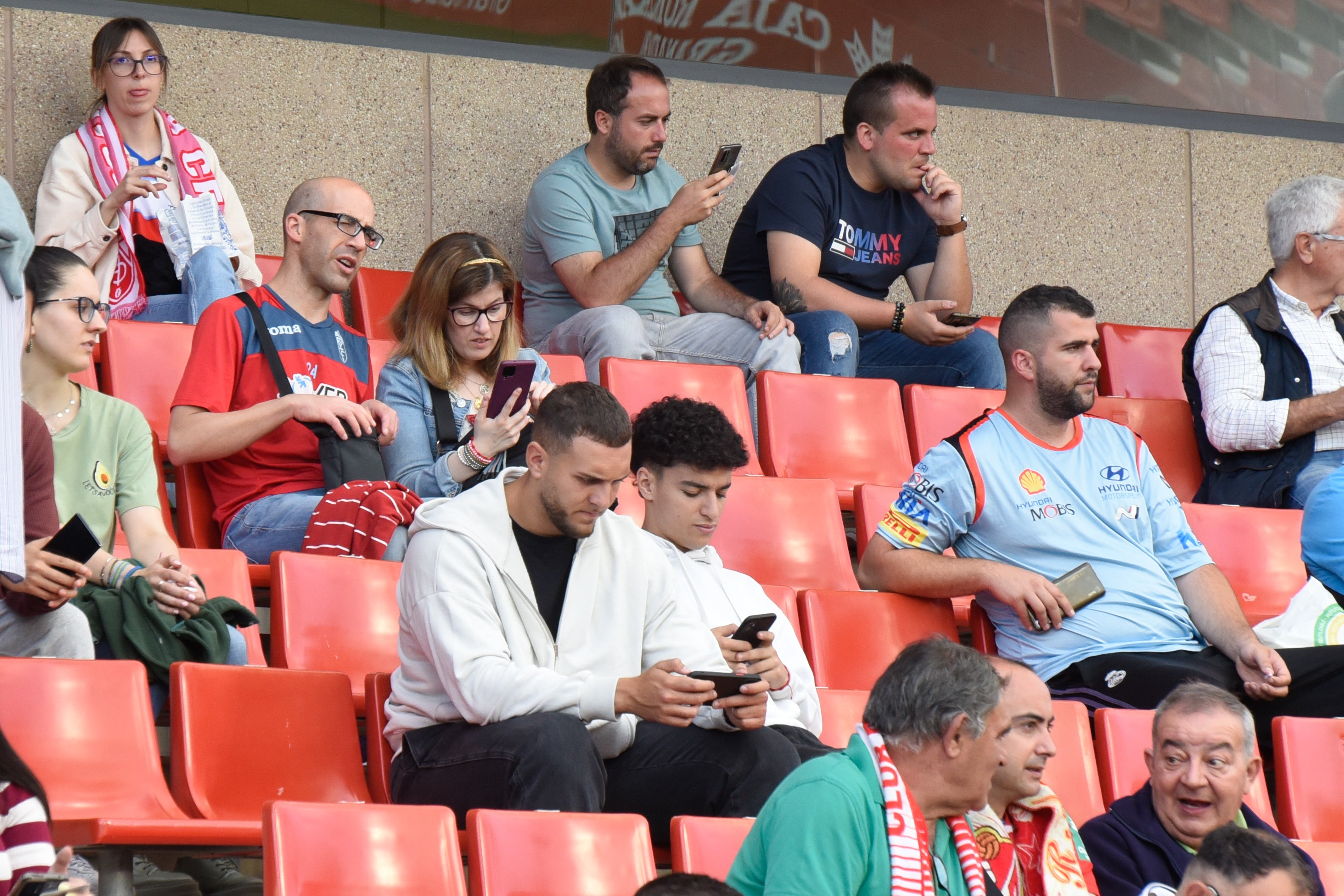 Encuéntrate en Los Cármenes en el Recreativo-Avilés