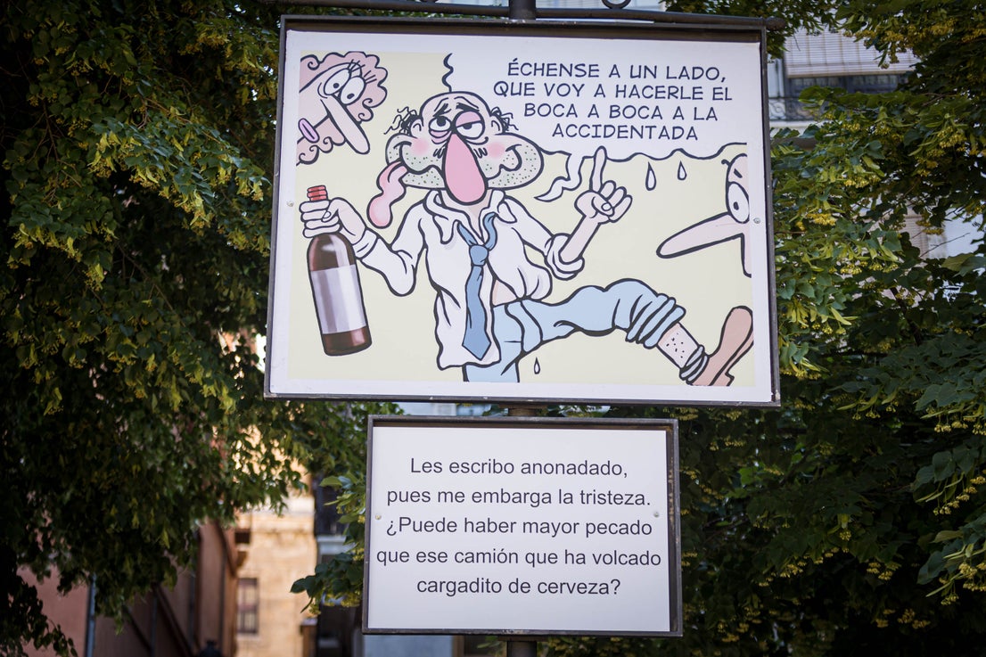Las carocas ganadoras que recorren la Plaza de Bibrambla