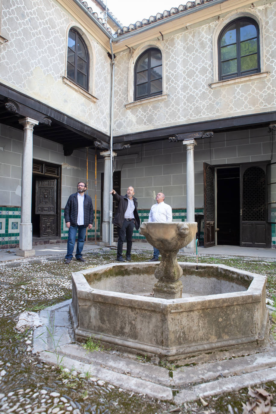 Las imágenes del palacio de la Cuesta de Gomérez que se convertirá en hotel