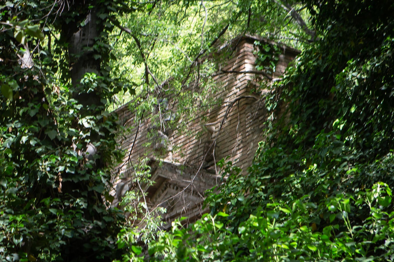 Las imágenes del palacio de la Cuesta de Gomérez que se convertirá en hotel