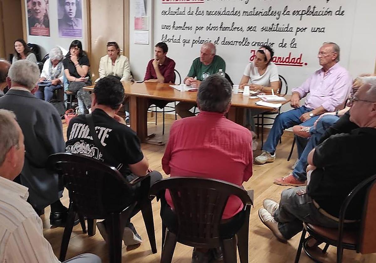 Asamblea de Izquierda Unida celebrada en Maracena.