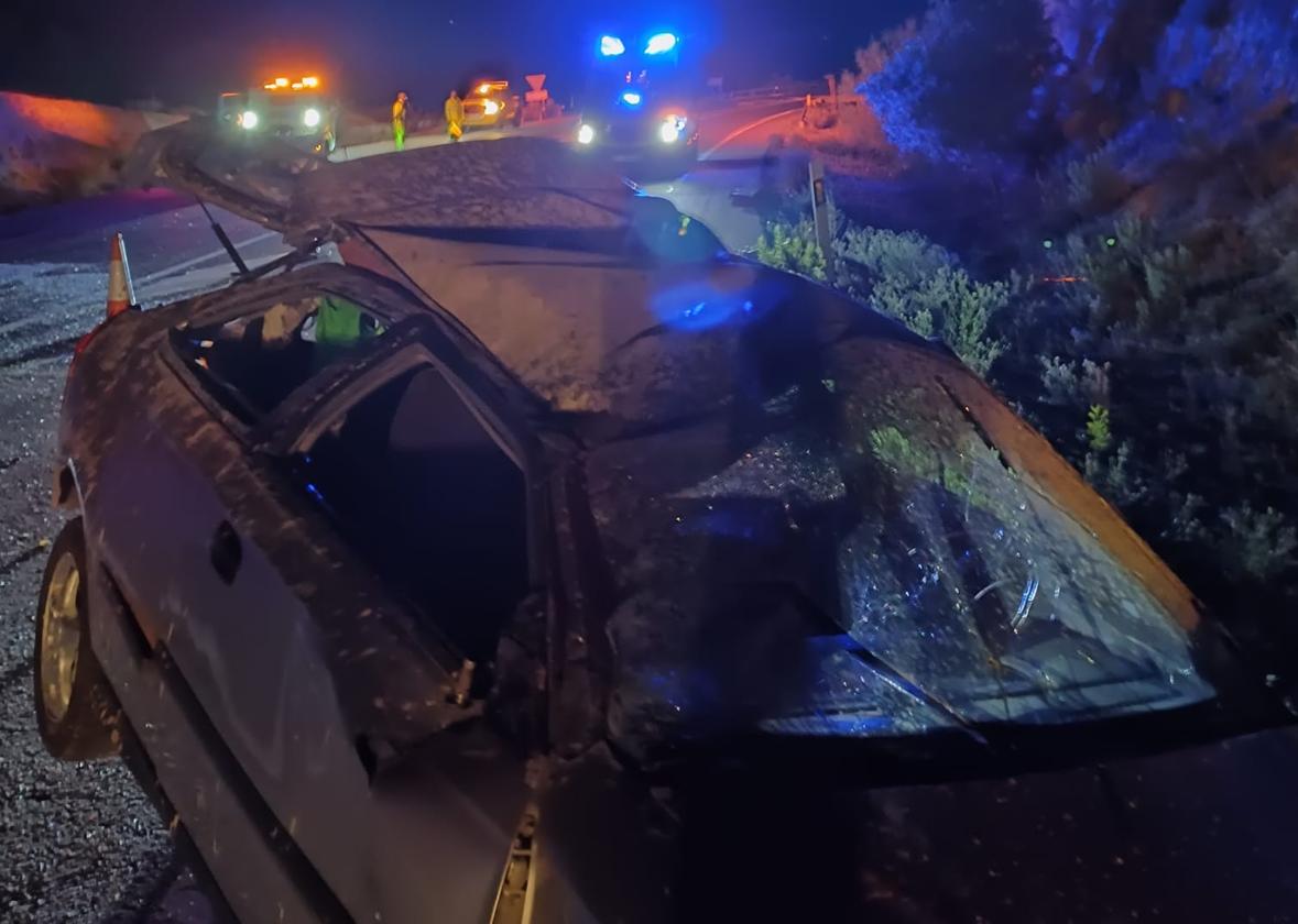 Asistencia tras el accidente registrado en La Malahá