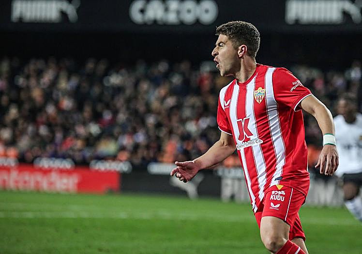 Francisco Portillo marcó en Valencia.