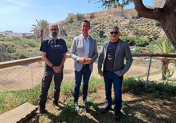 Vistita del subdelegado del Gobierno a la Finca Expermiental.