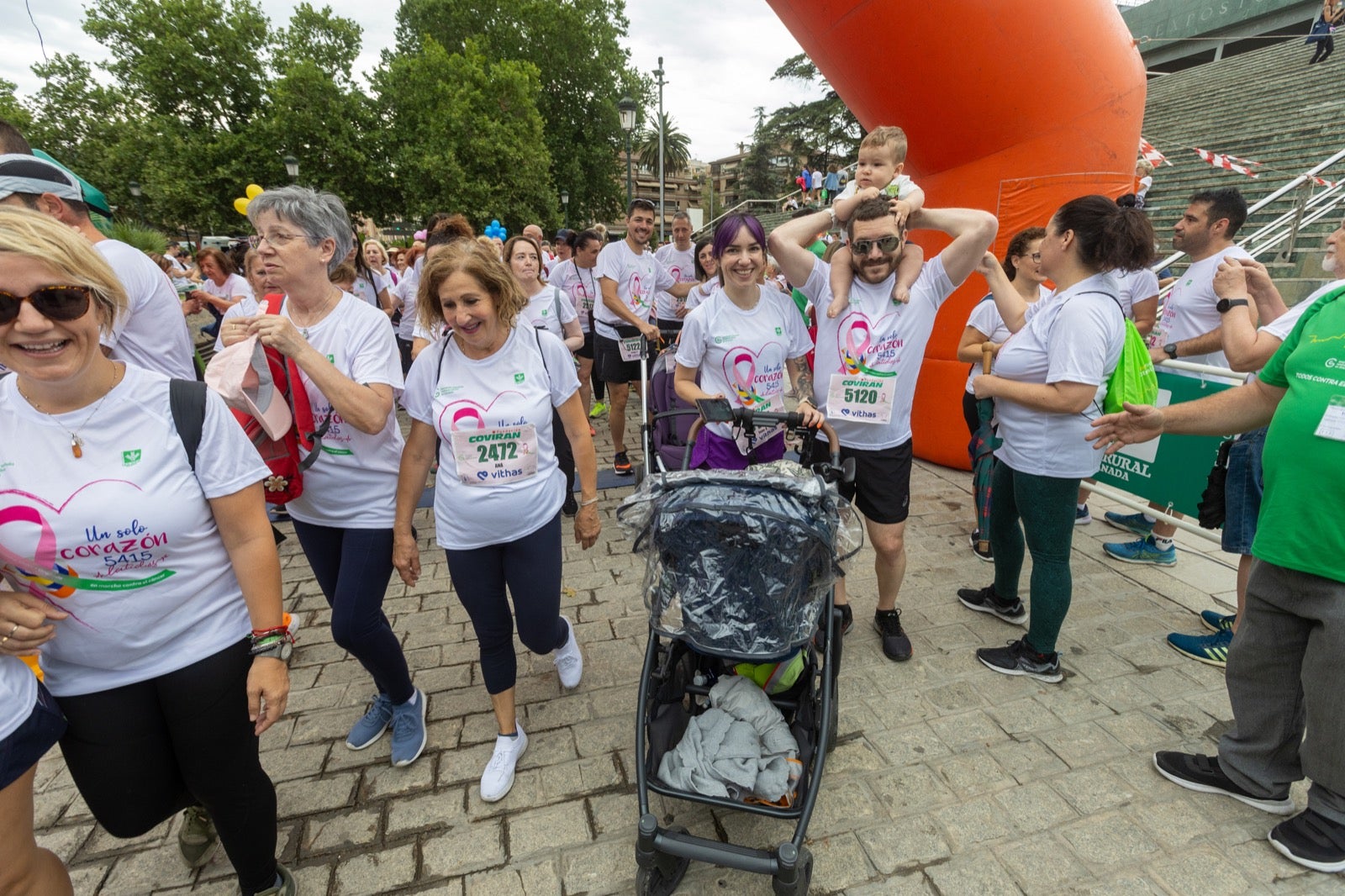 Granada marcha contra el cáncer