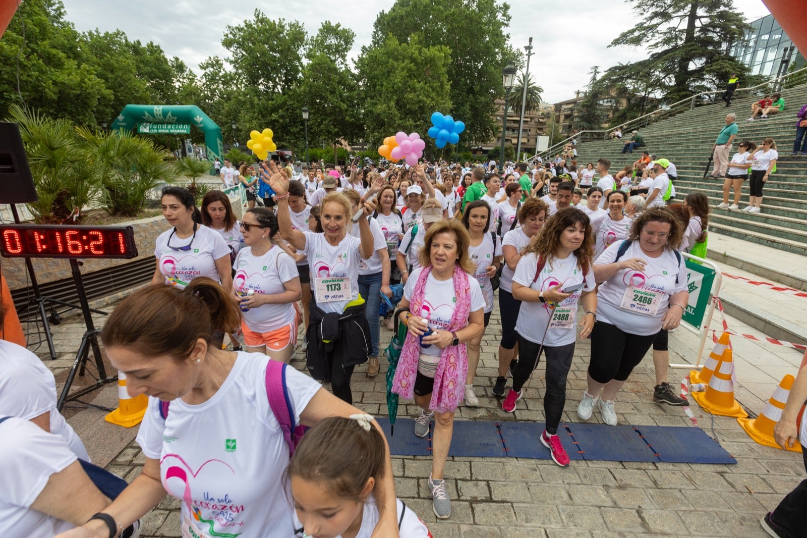 Granada marcha contra el cáncer